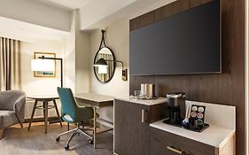 Crowne Plaza Seattle Newly Renovated With No Resort Fee